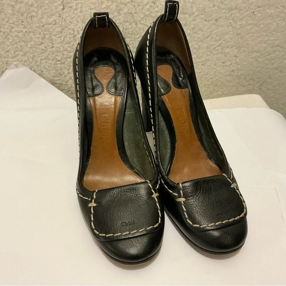 Chloe Black Leather Heels with White Stitching 37.5